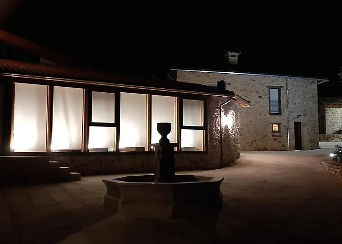 O Fogon Casa Ferrador Ribeira Sacra *